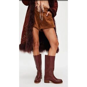 FRYE 
Campus 14l Boots in  Garnet Size 7 / Made In USA